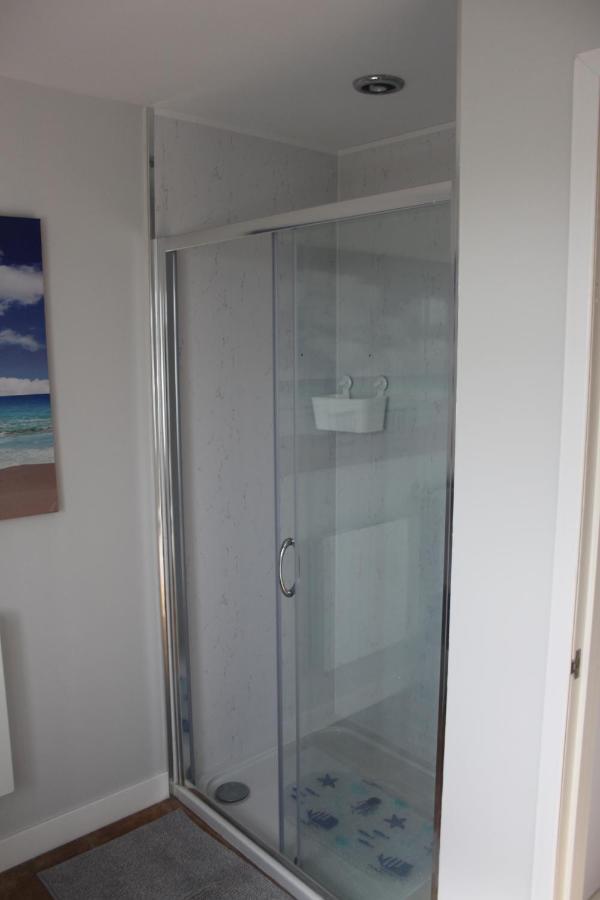 הוילה Mappleton  Sea View Bungalow מראה חיצוני תמונה